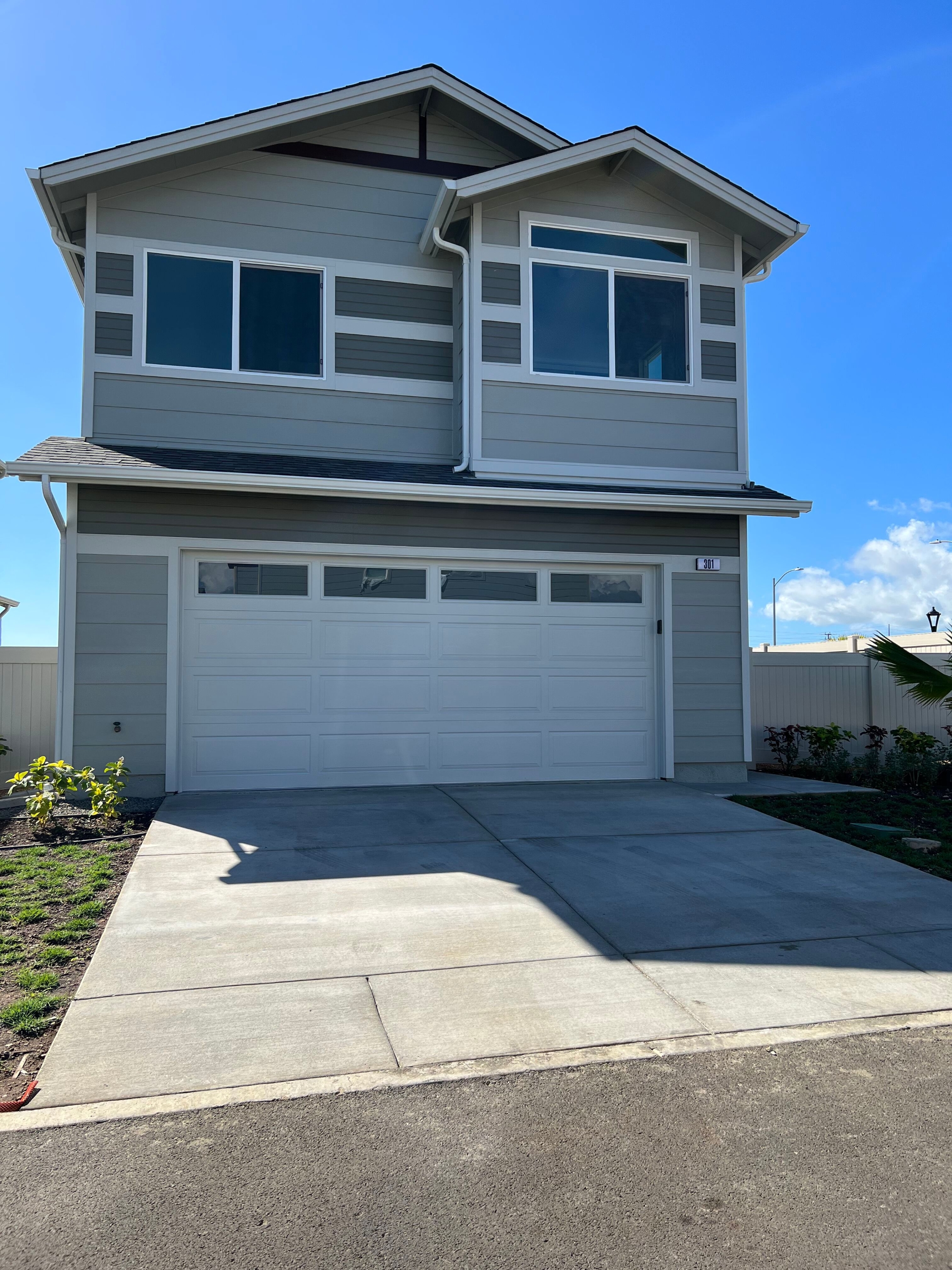 91-1841 Keaunui Drive